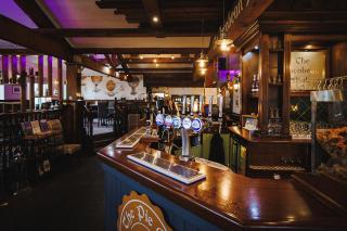 Rogerthorpe Manor Hotel - 2