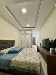 Luxury Condo with Pool View at Orkide Royal Condo - 6
