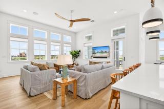 Shoreline Serenity - 9