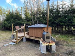 An idyllic little summer cottage in the middle of the nature with Hot tub - 2