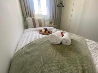 Dent View - 3 Bed House, sleeps 5 - 6