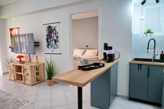 Nafs & Πήγνυμι Luxury Apartment - 6