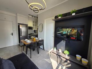 Apto Novíssimo - Próximo à Pinheiros e Estações - 0