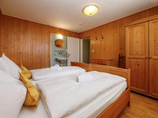 Apartment Chalet Shangri La by Interhome - 5