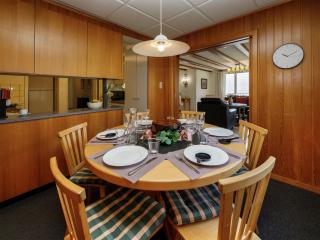 Apartment Chalet Shangri La by Interhome - 9