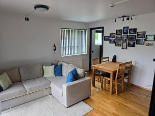 Apartment with terrace, pool, sauna, and free parking - 9