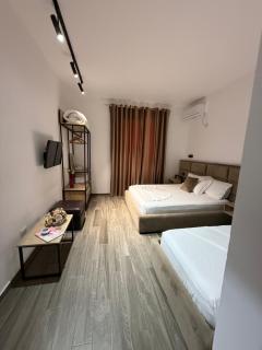 Hotel Noel - Vlorë - 9