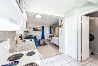 Anchor Resort by Silver Sands Vacation Rentals - 3