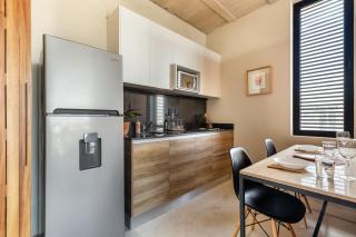 Urban Loft w Rooftop Pool in Donceles - 6