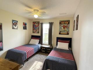 Family-Friendly Resort 3 BR Townhouse - 4
