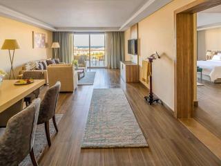 Rixos Premium Magawish Suites and Villas - 6