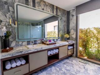 Rixos Premium Magawish Suites and Villas - 5