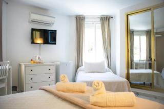 Hotel Avenida - 1