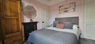 Hartoft St - 2 bed near river - 5