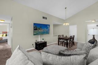 Upstay Condo near MCO Airport w Golf & Pool - 3
