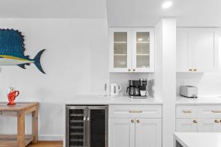 Surf Dweller 406 - The Beachcomber - 6