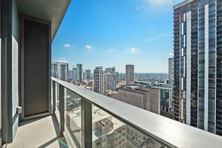 35th Floor Studio Near Kaseya Rooftop Pool - 9