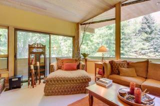 Sunny Side Lodge - 1