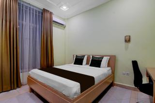 Collection O near Living World Pekanbaru formerly UIN Suska - 2