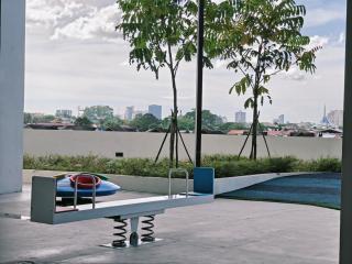Skyline Vista 6Pax Milano Eight City Stay - 1