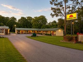 Sunrise Inn Cordele GA Near I 75 - 7