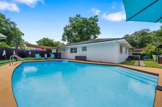 4BR Pool HVilla in Quiet Cul-de-Sac Orlando Getaway - 5
