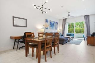 Cable Beach Condo Large private patio with BBQ - 1