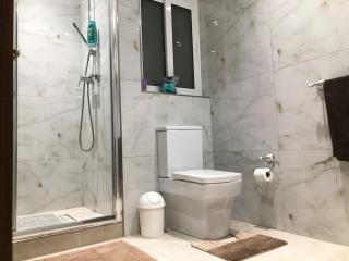 Central Qormi Ground-Floor Maisonette with Yard - 3