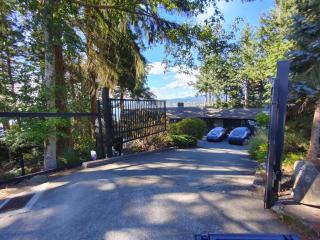 Ocean View Retreat-BnB, Near Ferry, Forested Area - 6
