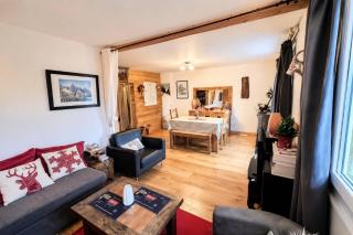 Spacious family nest with balcony in Chamonix - 7