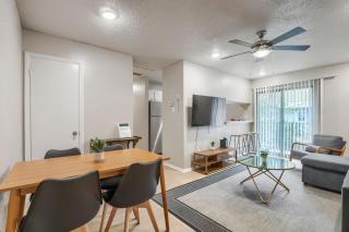 Cozy Urban Getaway 2B - Sleeps 6 - Pool, Prkg - 3