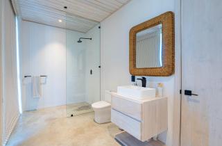 LuxVilla Sunset Beachfront Villa with Private Pool - 5