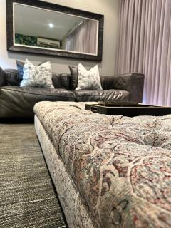 Meerendahl Luxury Apartments at Heritage Square - 8