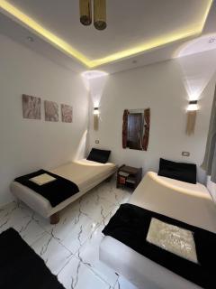 Isabelle 1 bdr priv garden 1 min to the sea Assala - 6