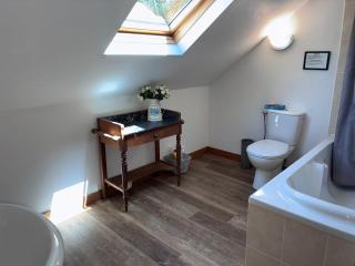 Rose Cottage with seasonal Swimming Pool - 8