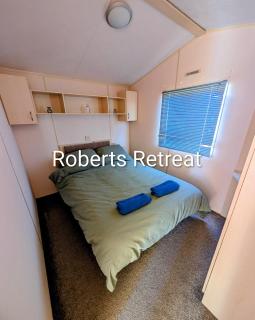 Roberts Retreat Marine Holiday Park - 4