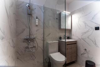 Gallery Home - 7