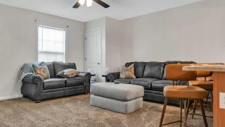 Cozy Bloomington Townhouse Close to IU Campus - 3