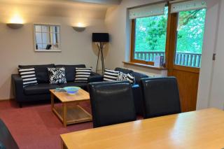 Scandi Style Bracken Lodge with Private Decking Sleeps 6 - 6