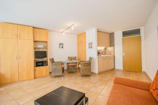 Ferienwohnpark Immenstaad am Bodensee Ein-Zimmer-Apartment 51 03 - 4