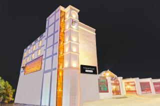 Super Townhouse Patel Nagar Near Saharanpur Chowk Dehradun Formerly Calista Square - 1