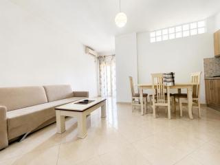 Aron's Apartment 37 - 8
