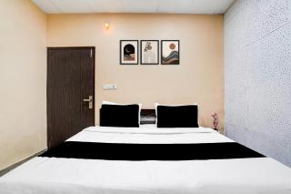 Collection O by OYO Burlton Park Jalandhar Formerly Hotel R1 Inn - 8
