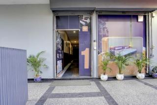 Hotel O by OYO Silver Arc Mall Ludhiana Formerly White Solitaire 1 - 4