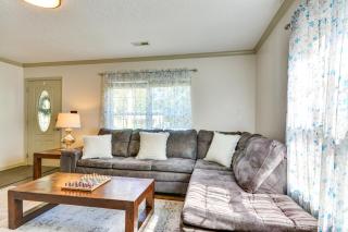 Browns Summit Vacation Rental w/ Fire Pit! - 7