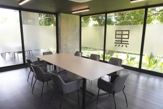 Lujoso Apto Moderno con AC, Balcón, Piscina, Cine y Gym - 3