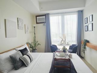 Sky Garden View 55" TV A Million Escape Kasara Pasig - 8