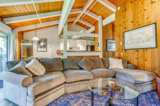 Mammoth Lakes Vacation Rental: 1 Mi to Ski Area! - 4