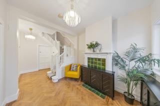 London Balham House with garden and driveway - 0