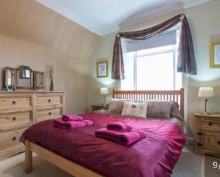 nc500 Schoolhouse 3 Bed Van Car Bike Parking - 2